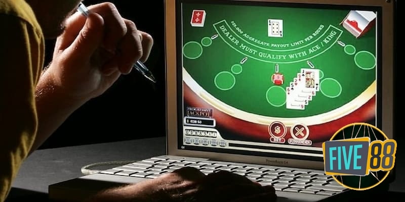 Phát hiện nhiều thanh niên “đốt tiền” triệu vào các sòng casino trực tuyến